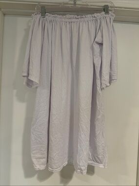 Design Lab Lord & Taylor Off-Shoulder Tee in Light Lavender